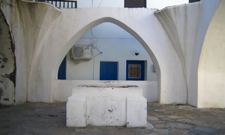 The traditional wells and the fountains of Naxos Island
